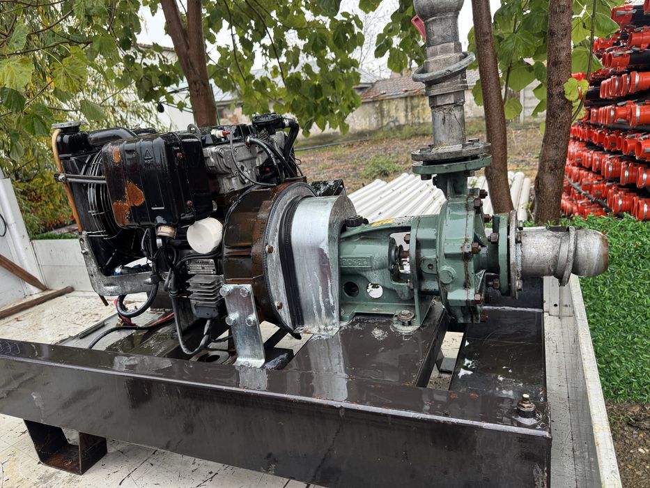 Motopompa lombardini