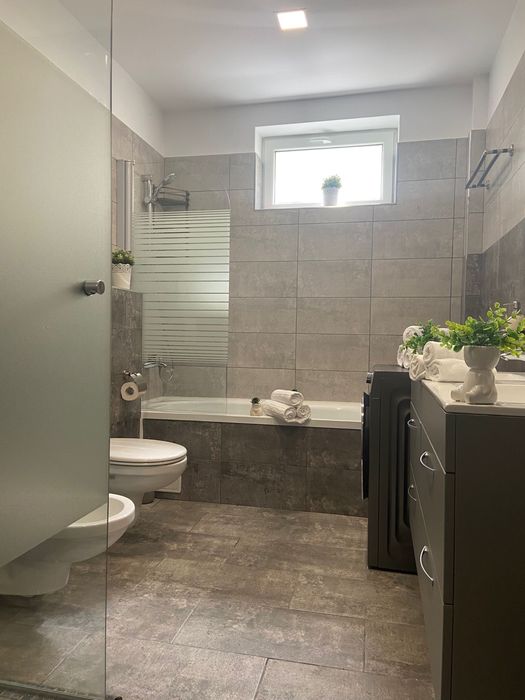 Vand apartament 3 camere Rasnov