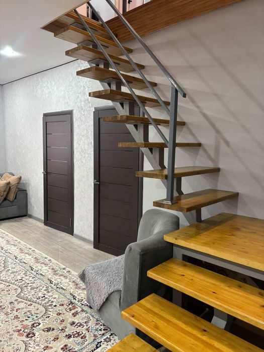 Частный дом с мебелью