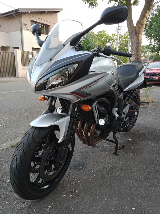 vand yamaha FZ6 fazer s2,primul proprietar in romania