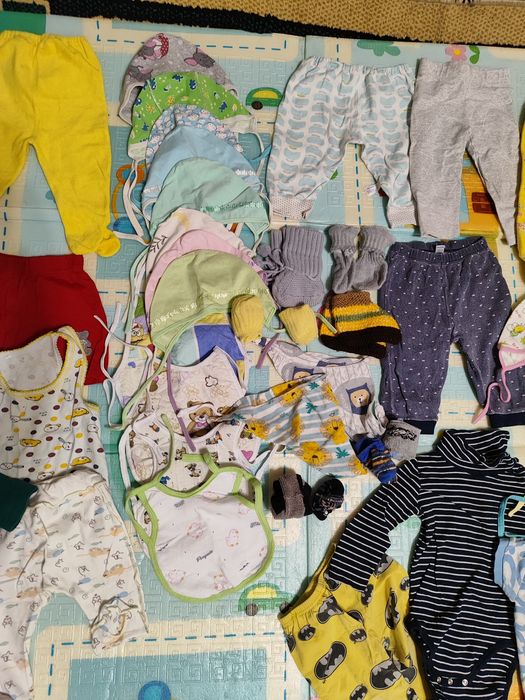 Продам детские вещи