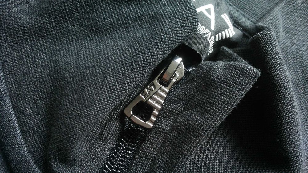 EMPORIO ARMANI Размер L / XL мъжка оригинална горница 33-64