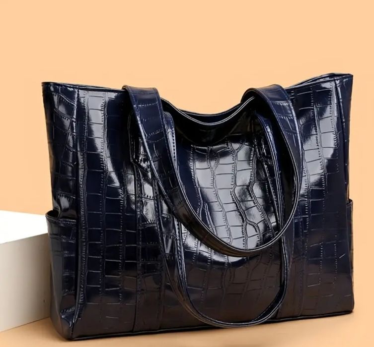 Vand genta casual  Reducere Mare!!