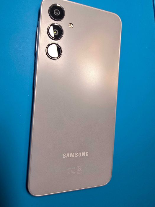 Vand samsung a16 4g ca nou