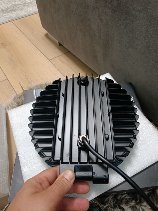 Лед халогени , за джипове и камиони ,10 инча