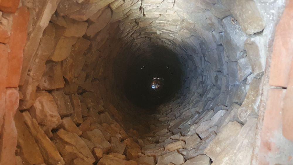 Продавам имот в с. Голец, област Ловеч