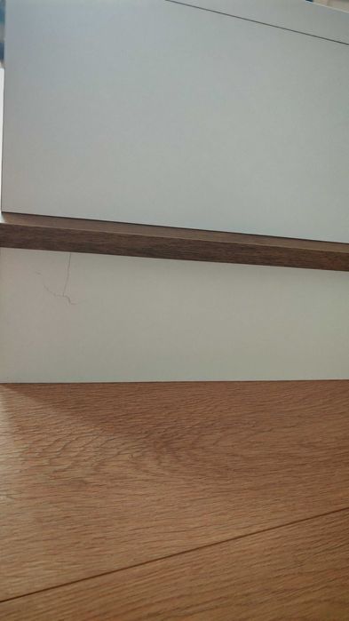 Холна маса - бяло с орех