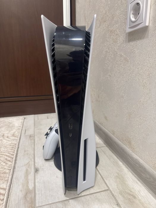 PLAYSTATION 5 ,,Disk Edition’’