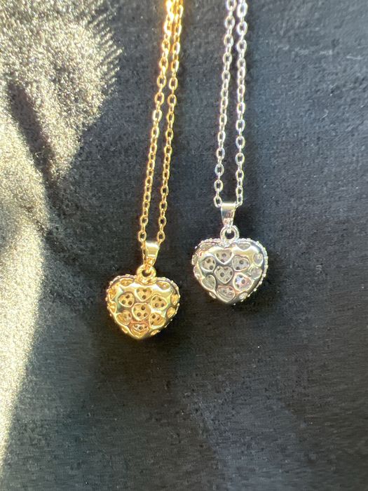 Нежни колиета от медицинска стомана