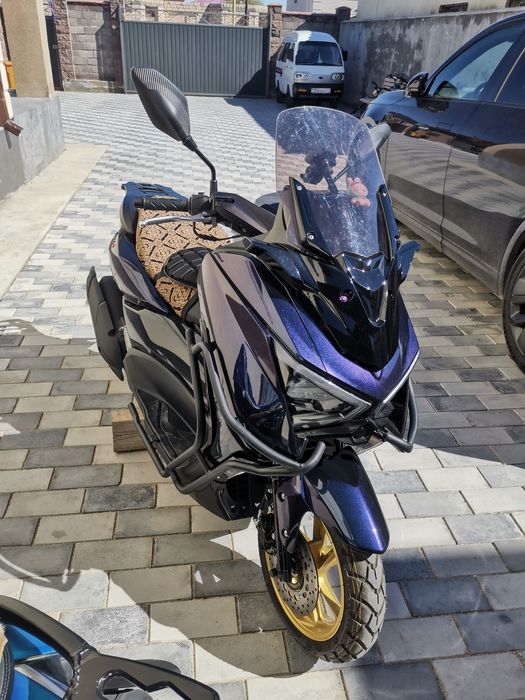 Максискутер Z-Max от Bas moto