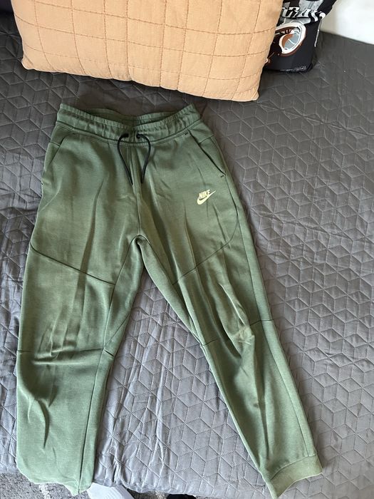 Юношеско nike tech долнище