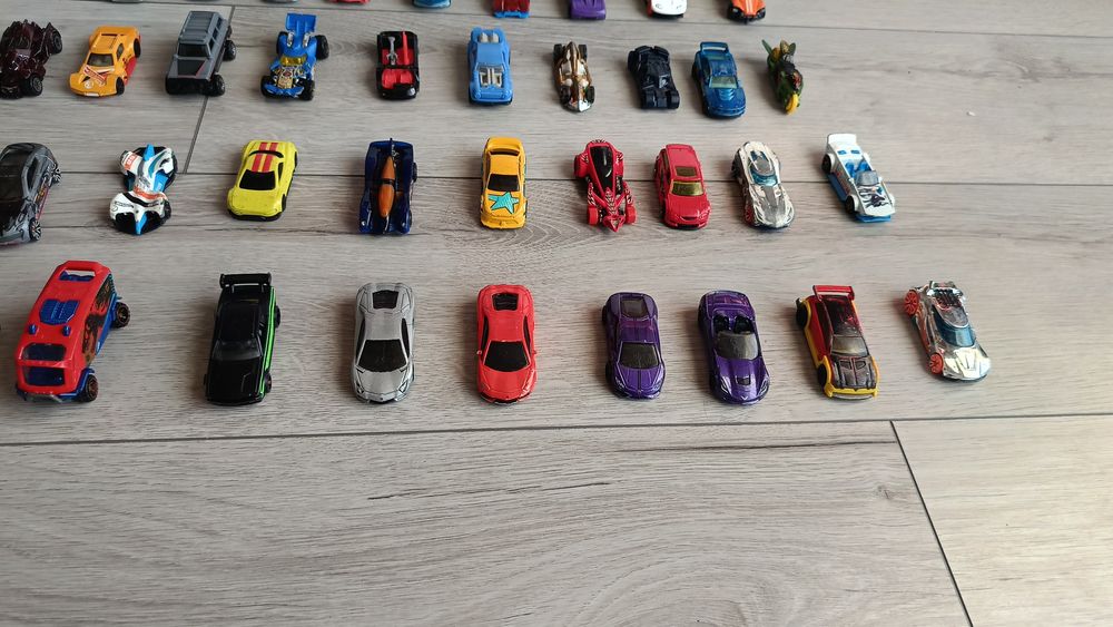 Колички  Hot Wheels