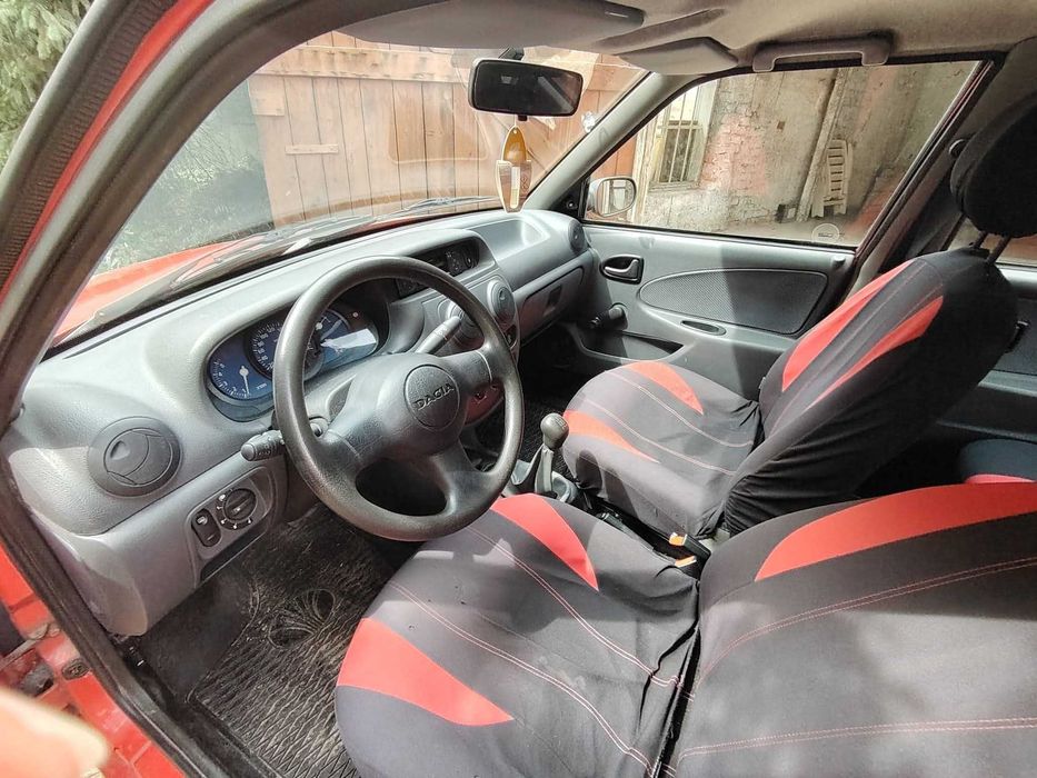 Autovehicule, Dacia Solenza