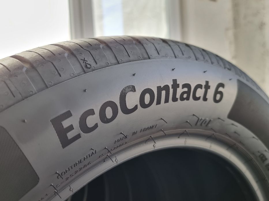 235/55/18 Continental 4Броя: 180€ 6.5мм