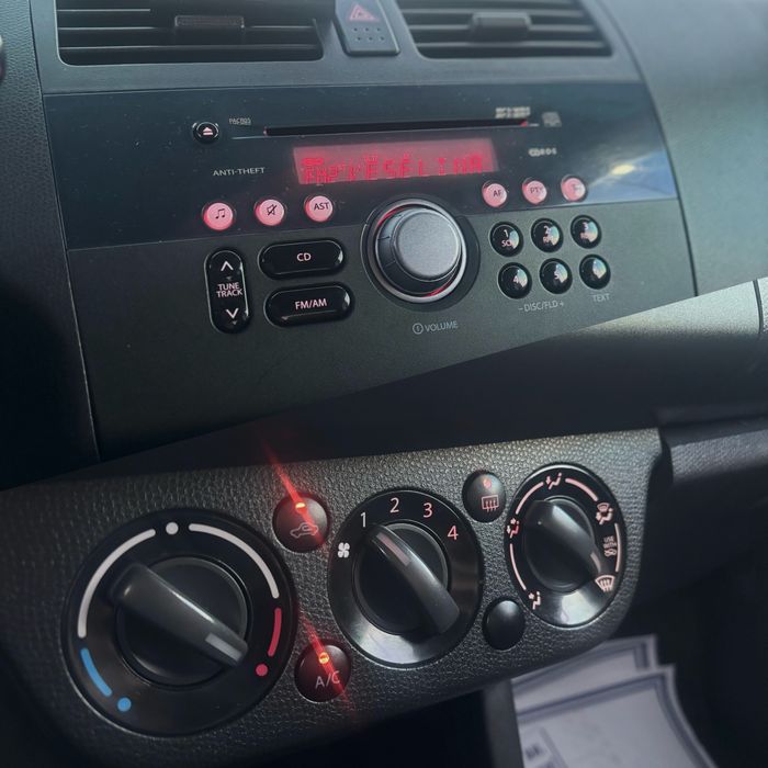 Suzuki Swift *1.3DDIS* EURO4 * Климатик*