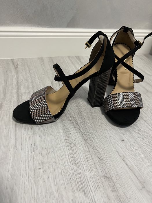 Vand Sandale piele , nr 36