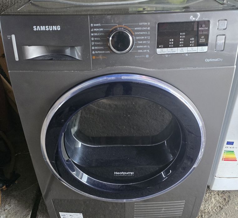 Uscator de rufe Samsung