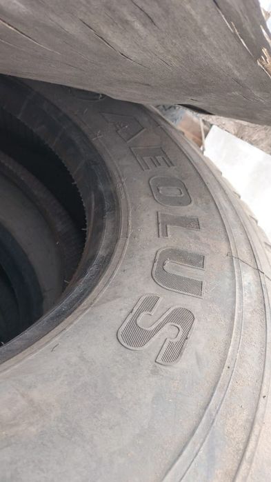 Продам шины на 11 R22.5