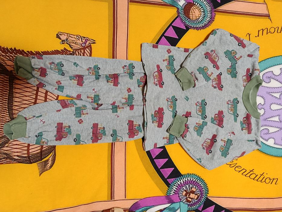 Отдам детские вещи