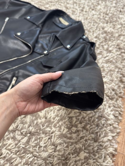 Продам косуху размер стандарт