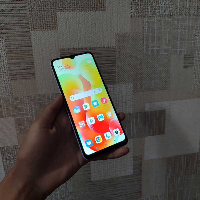 Redmi 12c ideal holatda 128 Gb padarka bob
