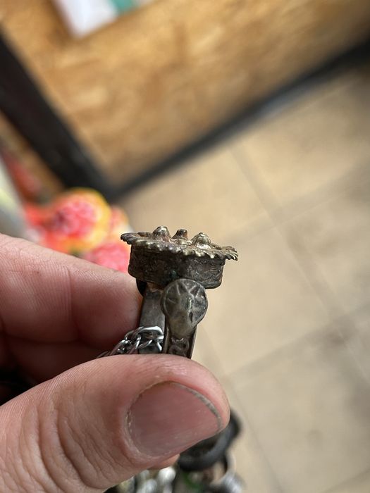 Продавам Пръстени