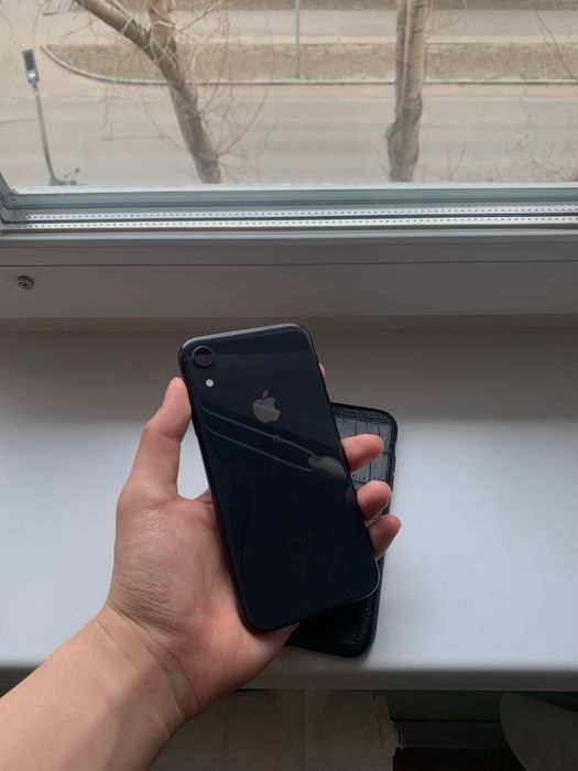 iPhone XR (Айфон ХР) В Хорошем Состоянии