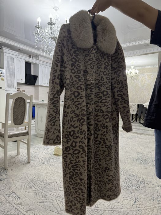 Пальто новое 42-44р