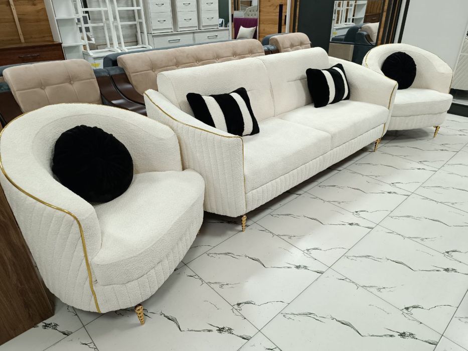 Диван с креслами