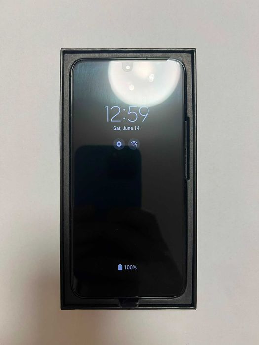 Oтключен SAMSUNG GALAXY S22 Чисто Ново