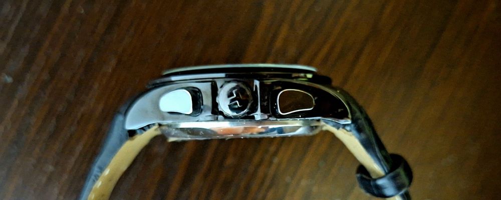 Qo‘l soat TISSOT