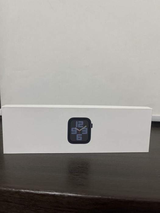 Apple Watch SE 2 44 мм — 93% АКБ
