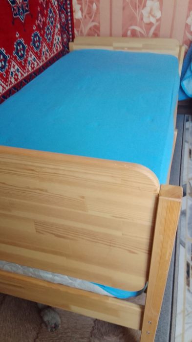 Продам кровать 200×90