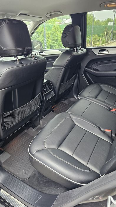 Mercedes ML -  schimb cu Miniescavator