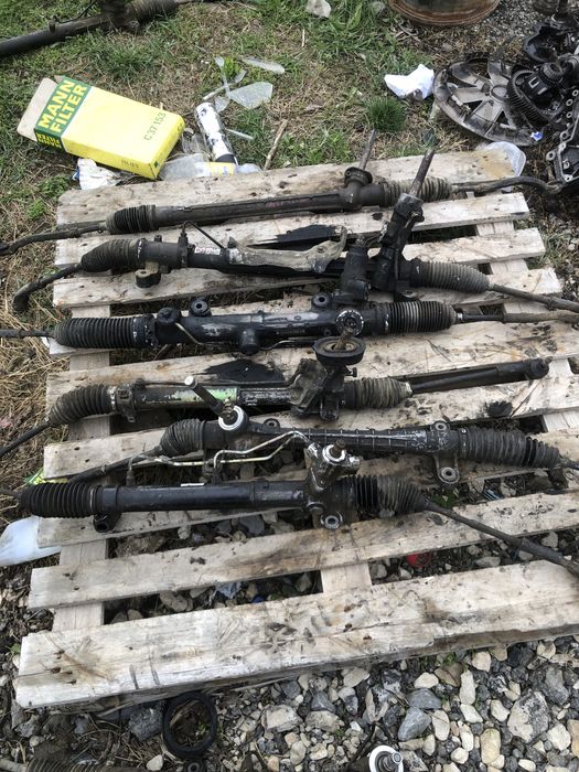 Кормилни хидравлични рейки