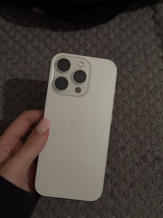 Продам IPHONE 16 PRO 256GB