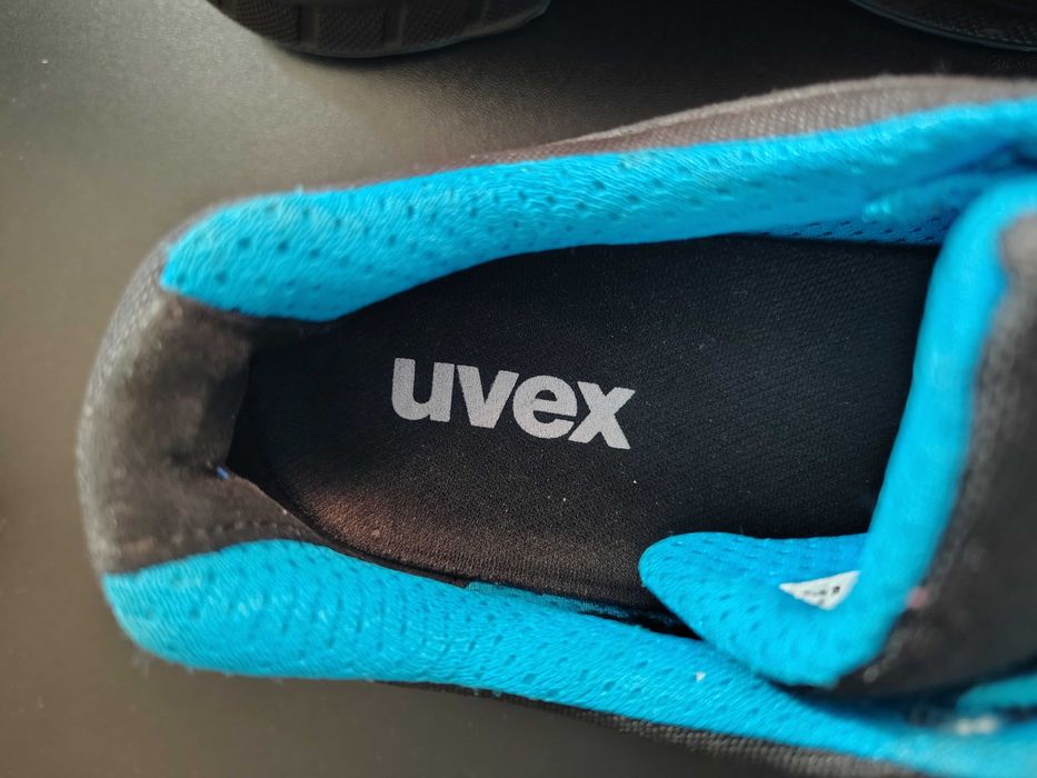 работни предпазни обувки Puma номер 39, Uvex-38 номер