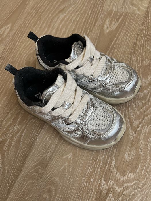 Кроссовки Zara, 27 рр