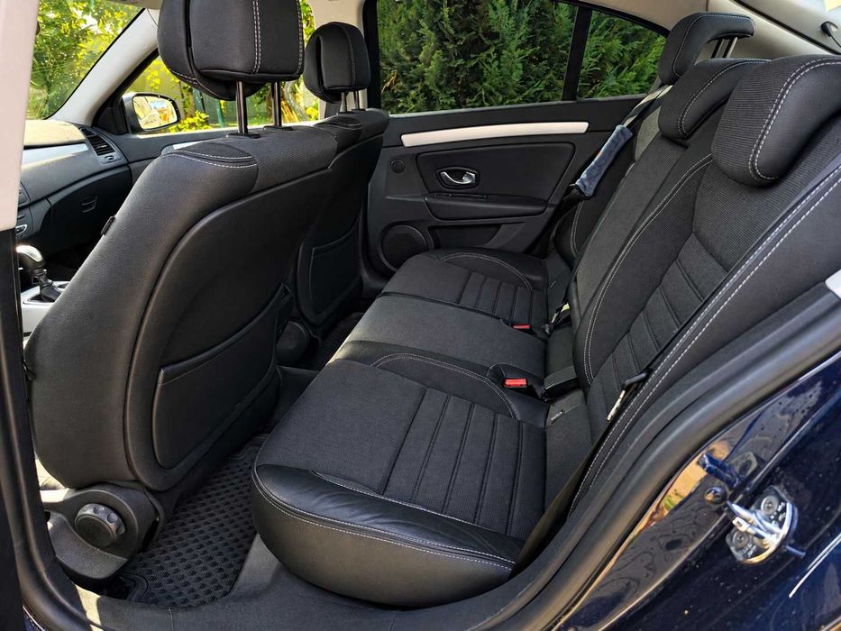 Renault Laguna III 2.0 dCi 150 CP – 2008 – 224.000 km