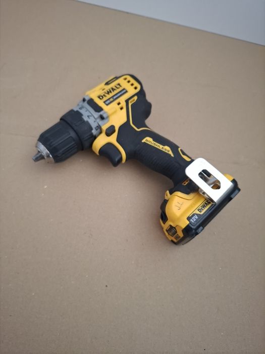 DeWalt dcd 701 12V