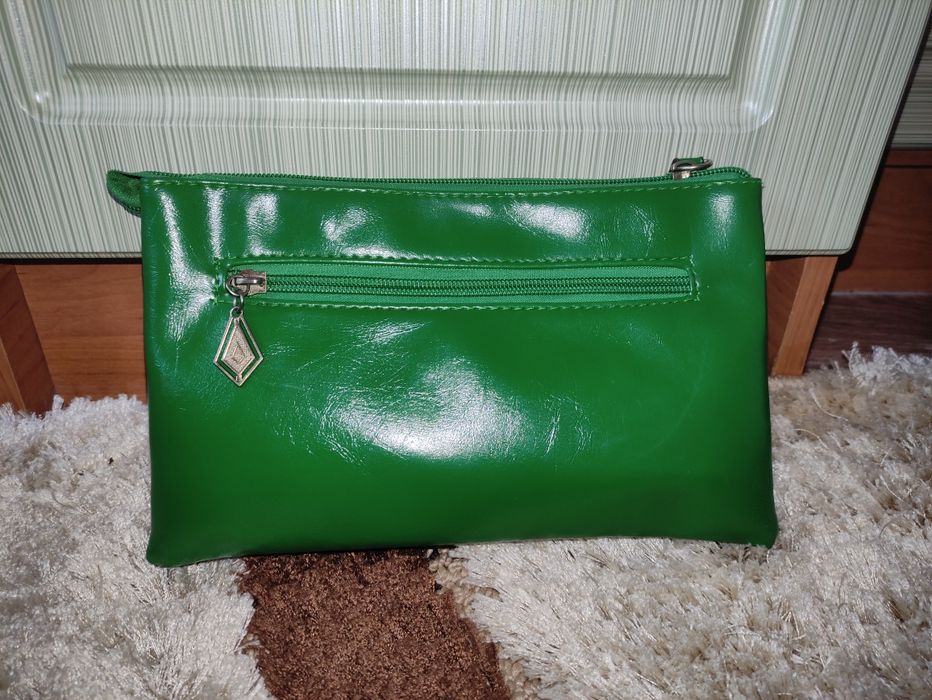 Сумка продается срочно