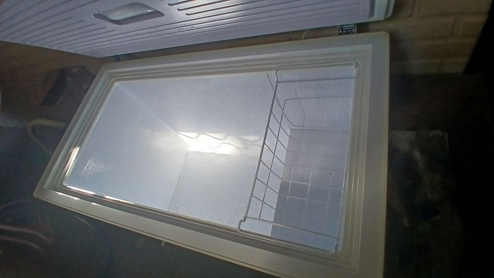 Marazilnik muzlatgich sotiladi