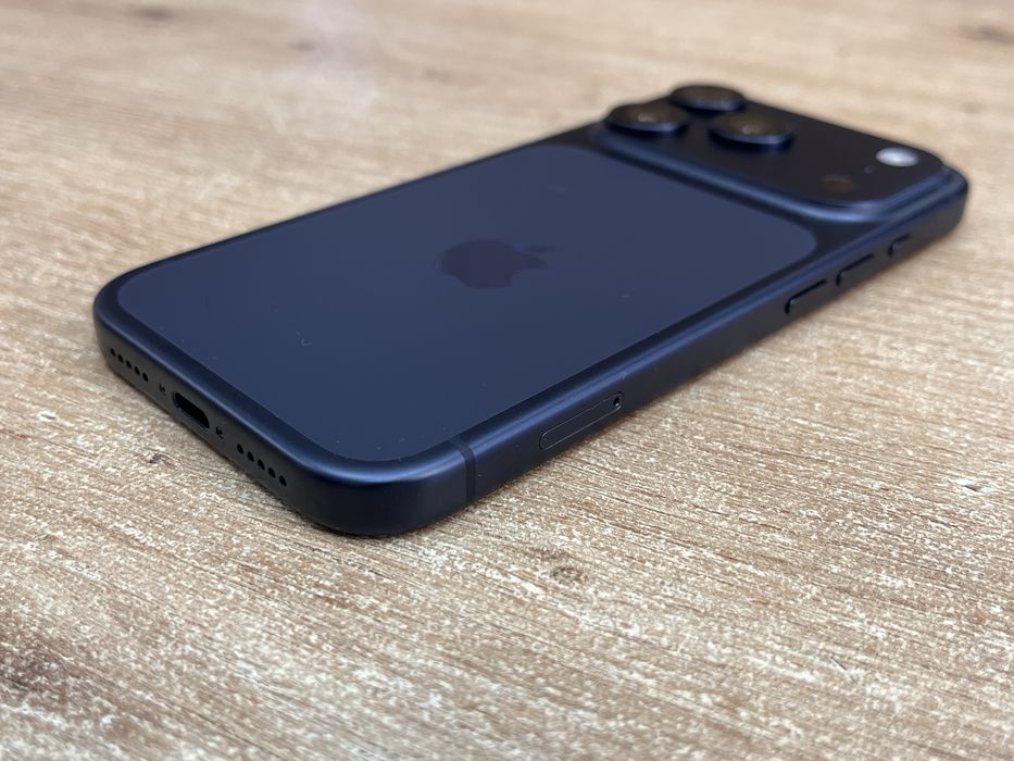 iPhone 17 Pro 256GB На 2 Зареждания Гаранция