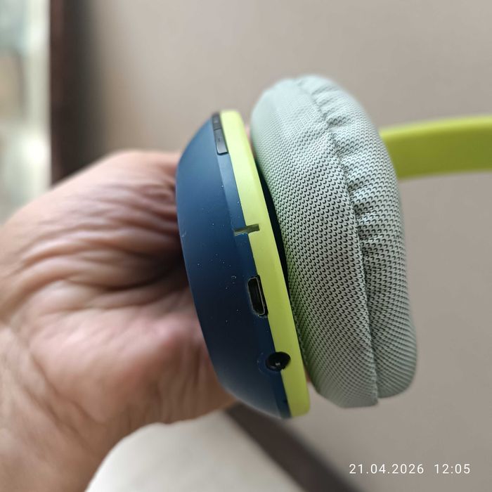 Блютуз наушники CELEBRAT A18