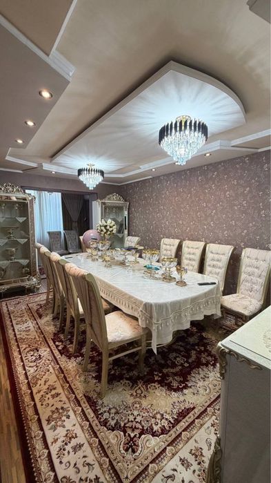 Квартира 3/4/4 (77серия) кирпич юнусабад 18 квартал (ориентир - чайка)