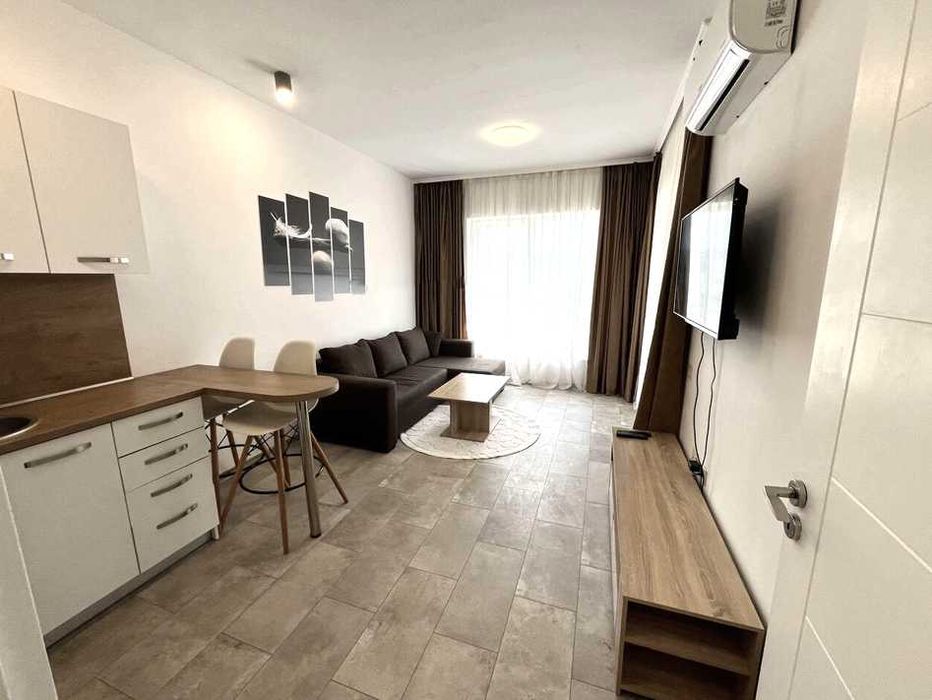 Дава се под наем Двустаен апартамент в Пловдив, Център - 70 кв.м за 375 € - Снимка #1