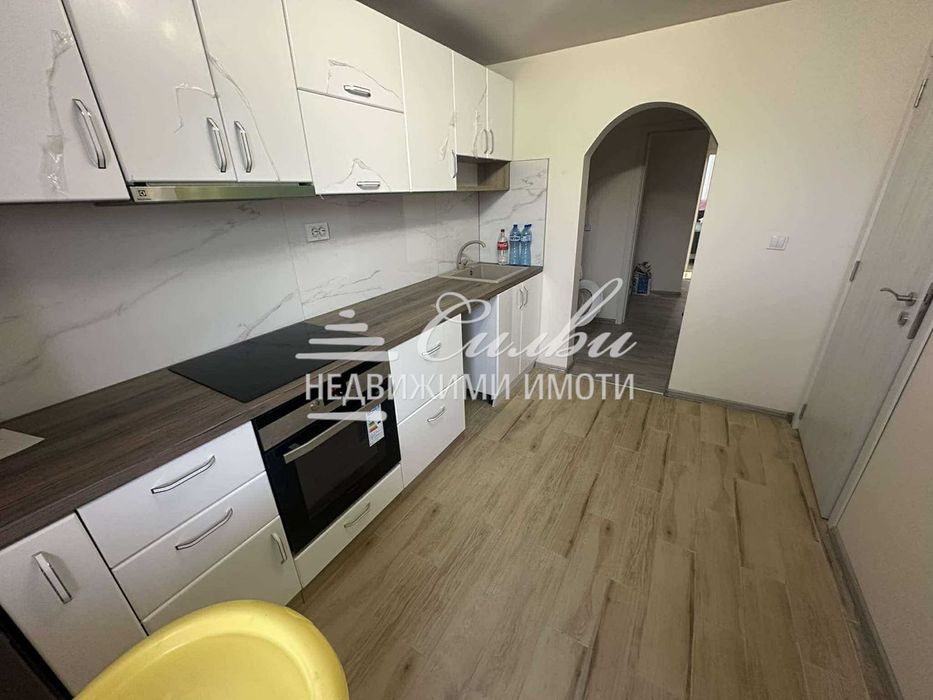 Четиристаен ТУХЛЕН апартамент - кв.Център