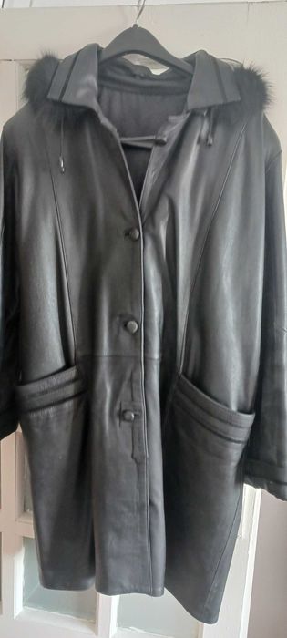 Haina de piele,pentru dama