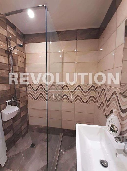 Дава се под наем Двустаен апартамент в Варна, Чаталджа - 60 кв.м за 600 € - Снимка #5