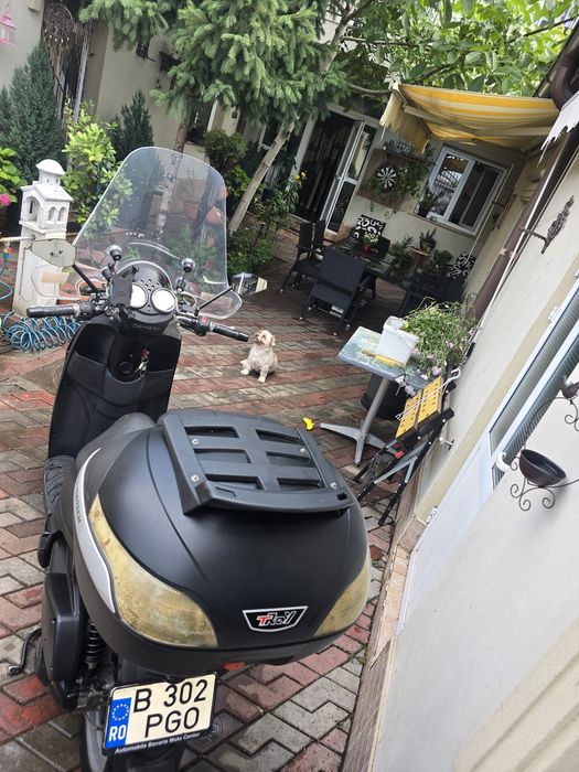 Piaggio Carnaby 300 cc cruiser Germania